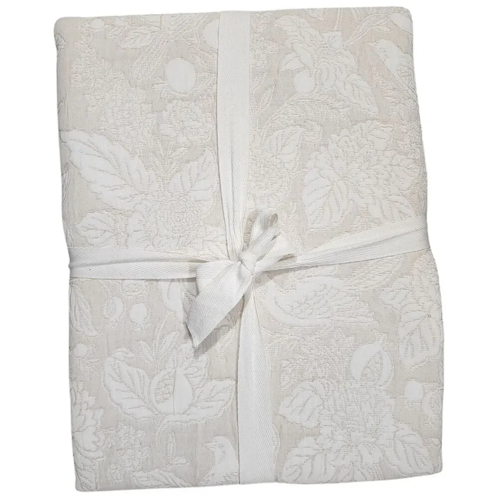 Envogue Shabby Chic Birds Flowers Embossed Jacquard Tablecloth Ivory 60x84Oblong